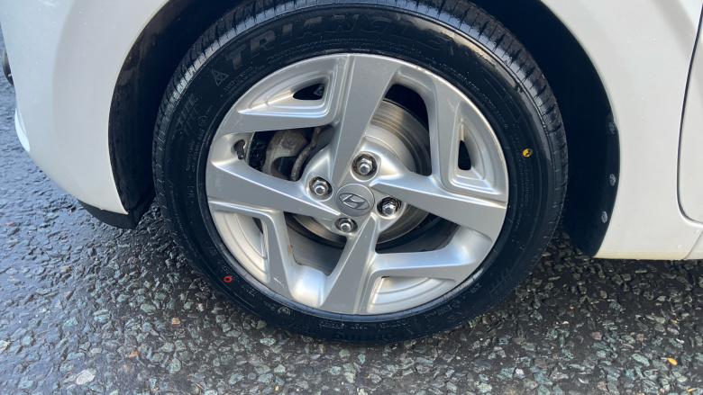 Hyundai i10 1.2 MPi SE Connect 5dr Petrol Hatchback